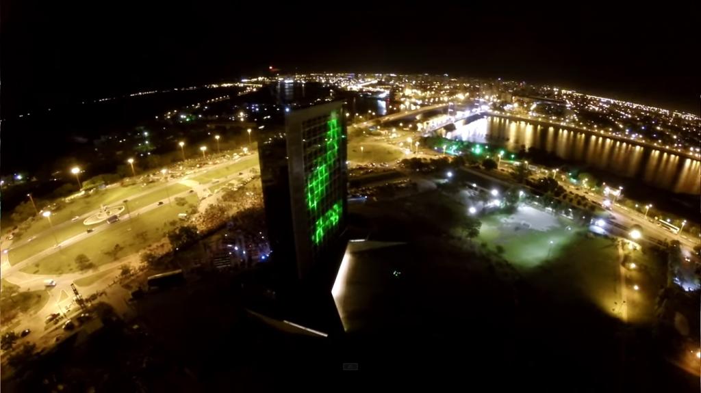 Vista aérea nocturna